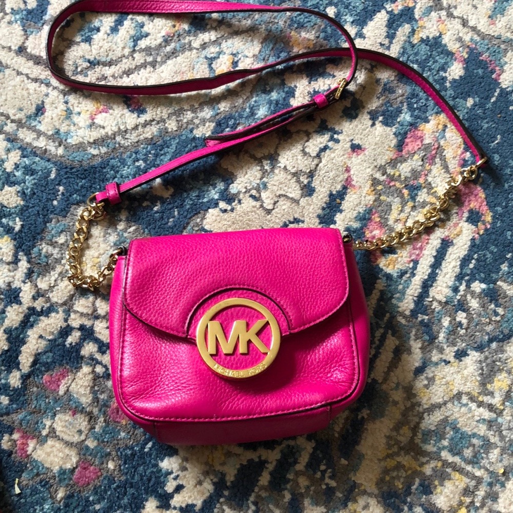 Michael Kors Crossbody bag in fuchsia